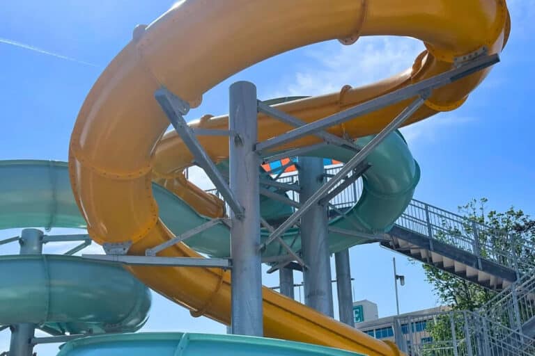 Hampton Virginia Aquaplex Exterior